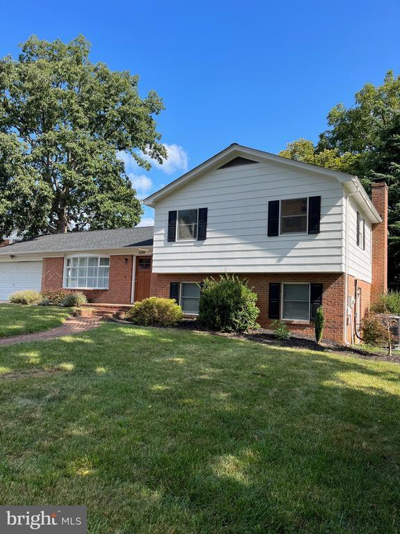 Building Photo - 1104 Milroy Ct