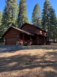 Building Photo - Three Bed, Two Bath Home In Prosser With Two Car Garage