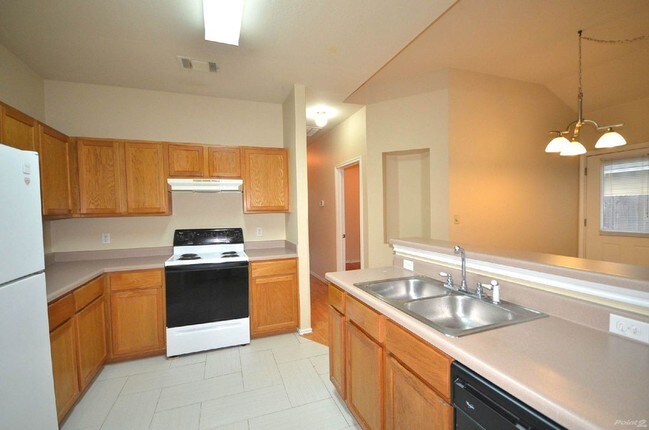 Building Photo - 12303 Abney Dr