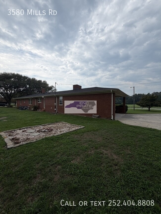 Building Photo - 3580 Mills Rd