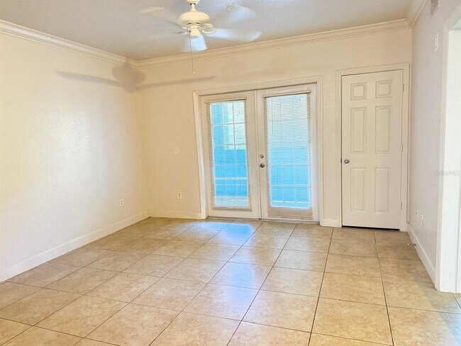 Building Photo - 202 E South St