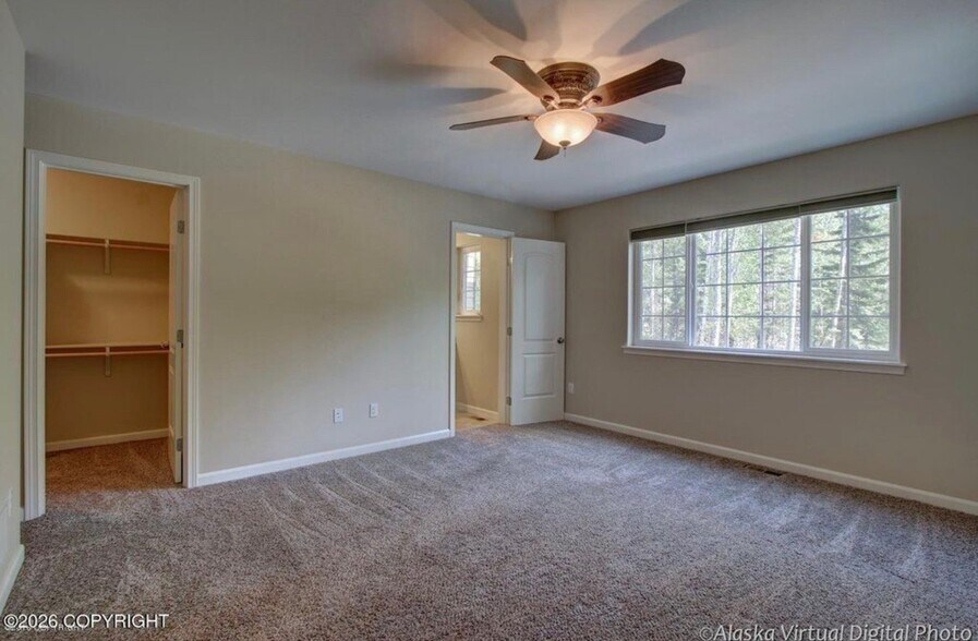Building Photo - 6992 S Hood Ct
