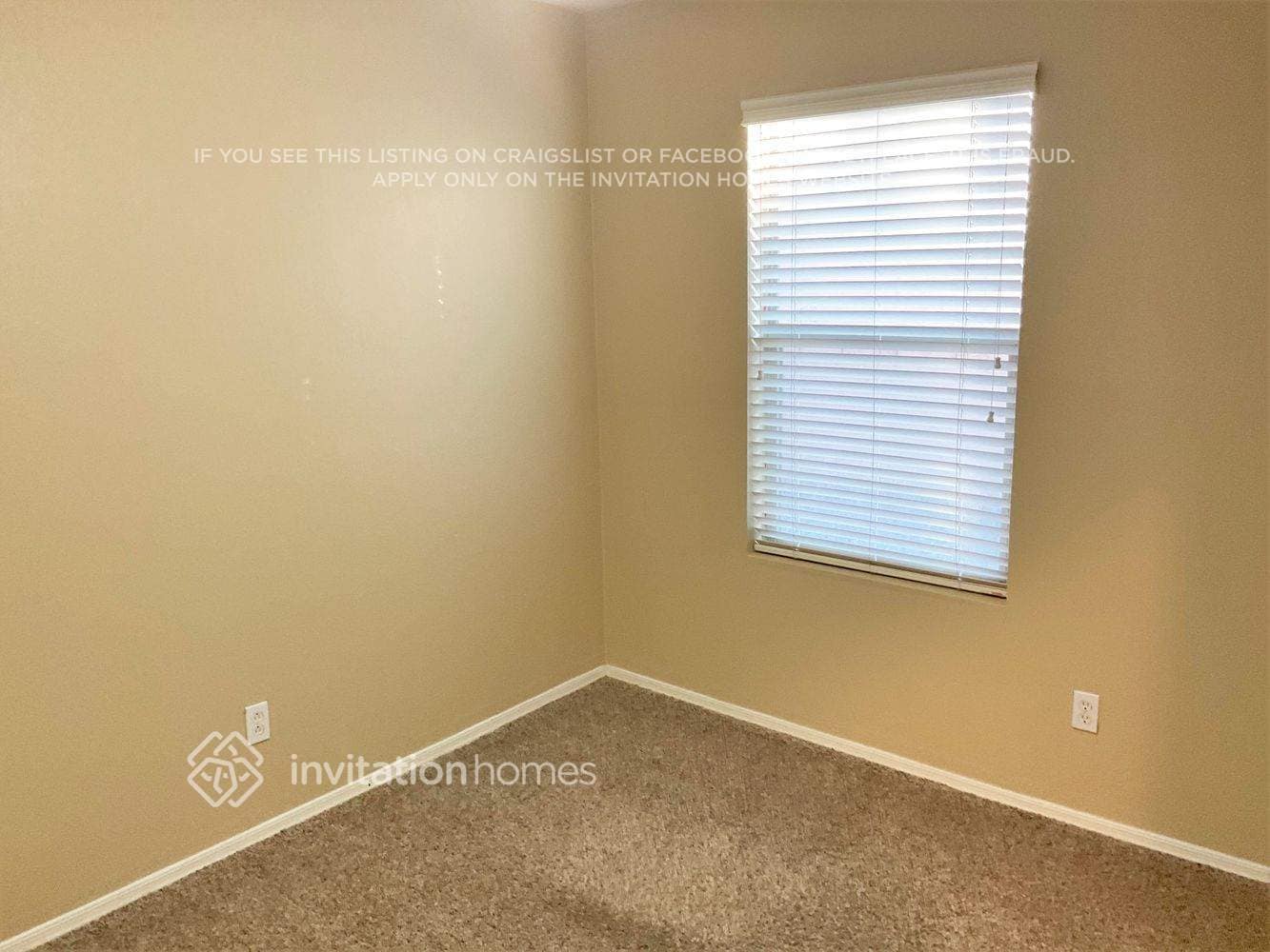 Building Photo - 9537 W Monte Vista Rd