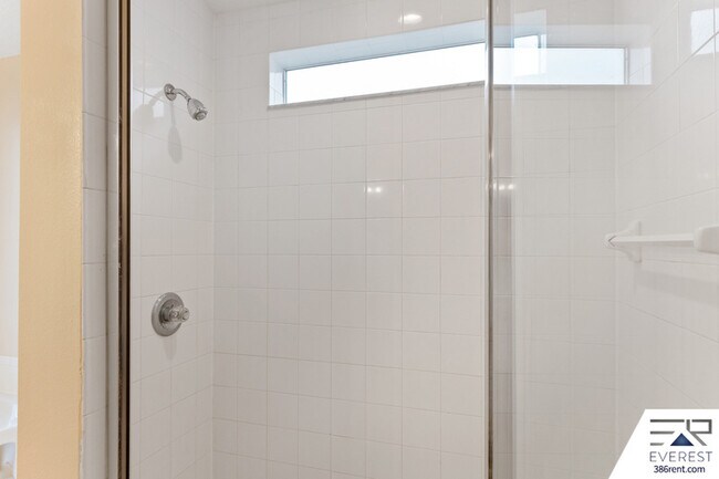 Building Photo - 13 Zinnia Trail