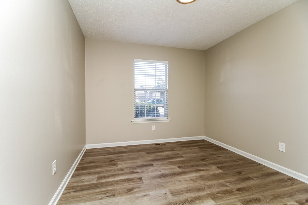 Building Photo - 648 Ransom Village Way