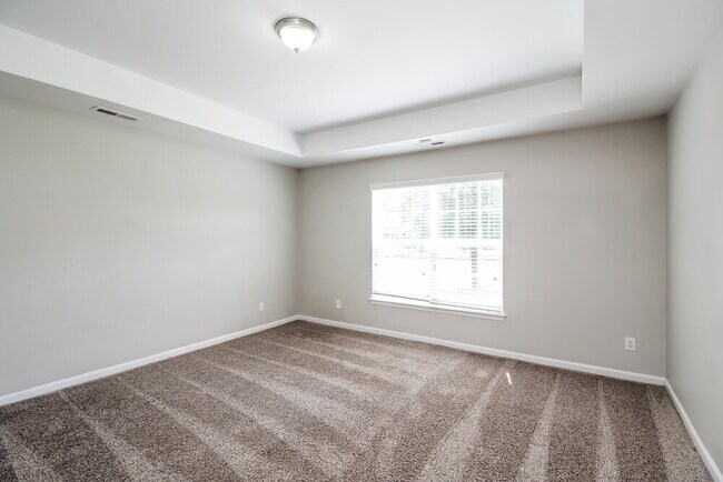 Building Photo - 4013 Lawrence Daniel Dr
