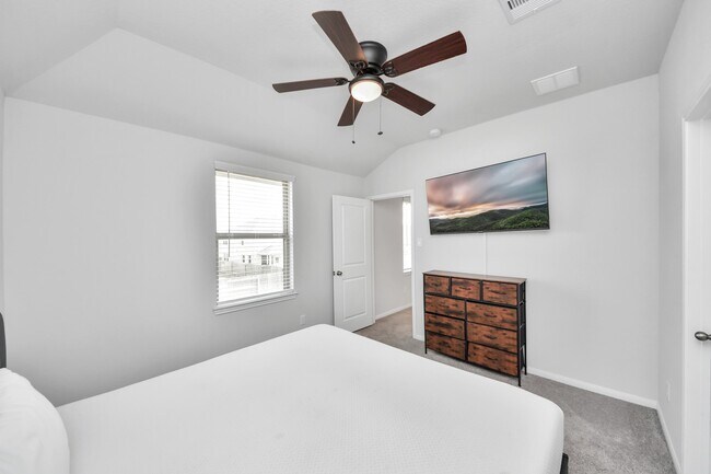 Building Photo - 10618 Amador Peak Dr