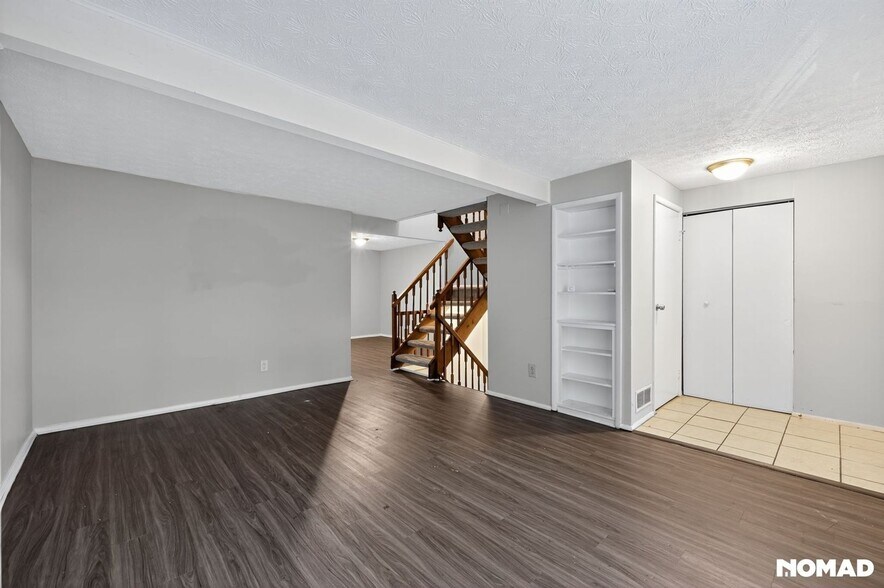 Building Photo - 2319 Wingfoot Pl