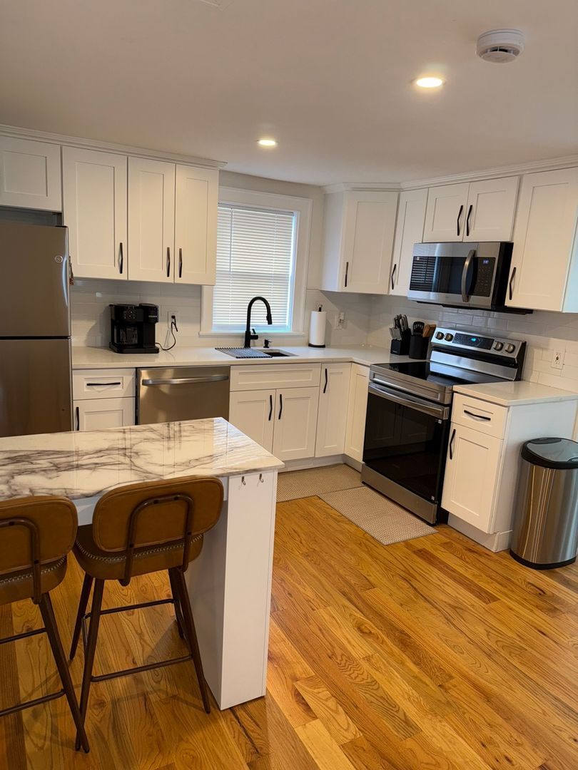 Building Photo - 48A E Pembroke Rd