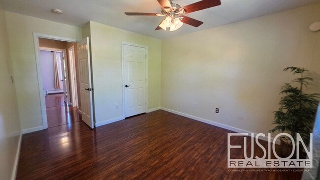 Building Photo - Elegant Four Bedroom Home in Dorset Farms!