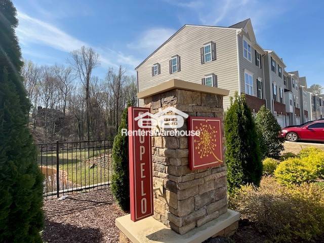 Building Photo - 2195 Autumn Cyprus Ave