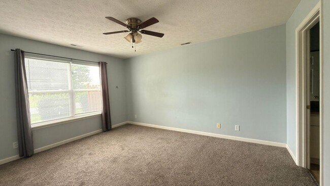 Building Photo - 3221 Kildaire Dr