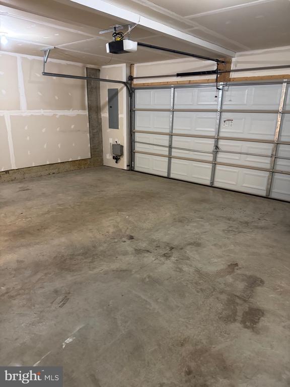 Building Photo - 116 Sweetgum Ct