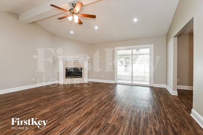 Building Photo - 12211 Rochford Ln