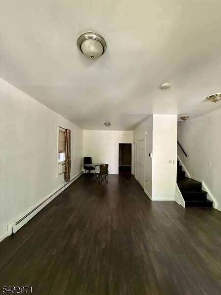 Building Photo - 1084 Sanford Ave