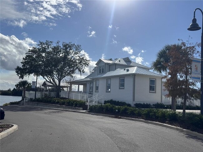 Building Photo - 5653 Wood Bridge Pl