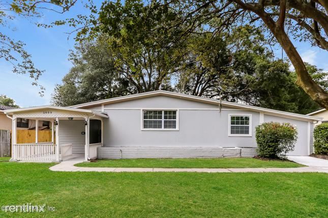 Primary Photo - 3 br, 2 bath House - 5909 R Caribbean Ct N