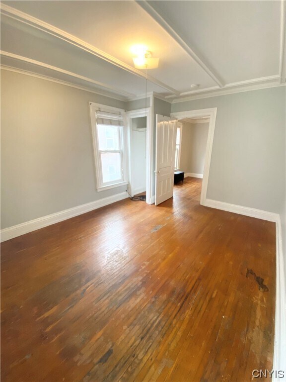 Building Photo - 905 State St