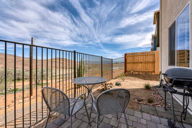 Building Photo - 4928 Black Falcon Way