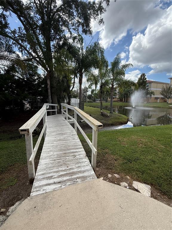 Building Photo - 5111 Royal Palms Wy