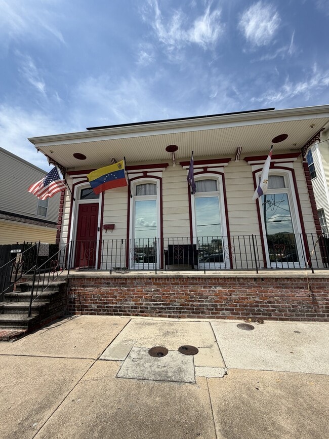 Building Photo - 1821 S Rampart St