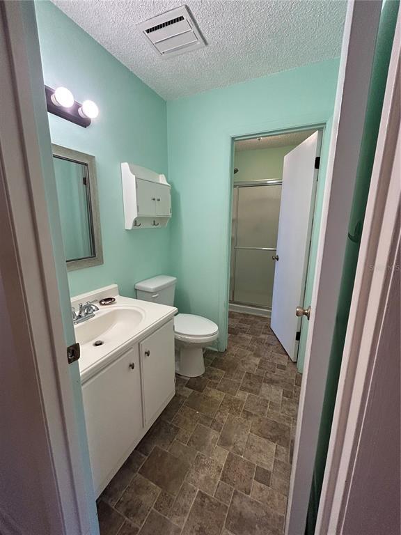 Building Photo - 504 Silver Course Cir
