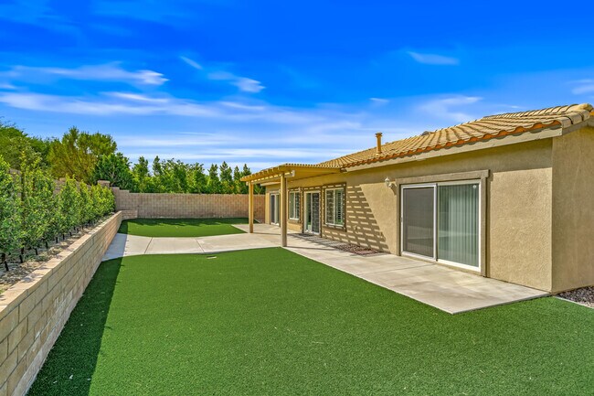 Building Photo - 1267 Oro Ridge