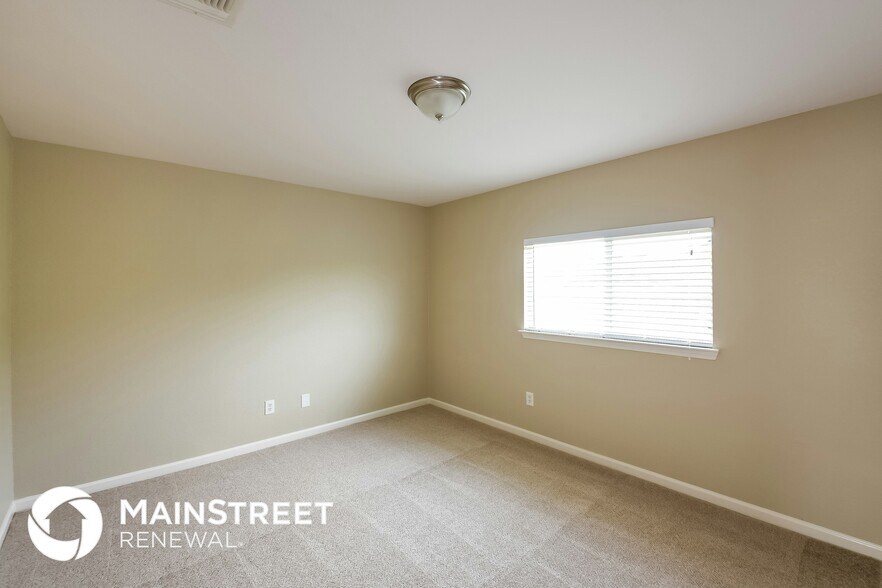 Building Photo - 10830 Indigo Creek