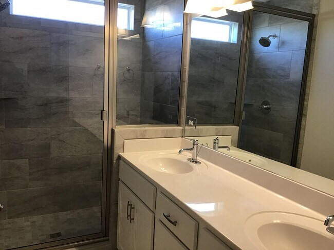 Building Photo - LIVE/WORK Arden Village Townhome in Columbia