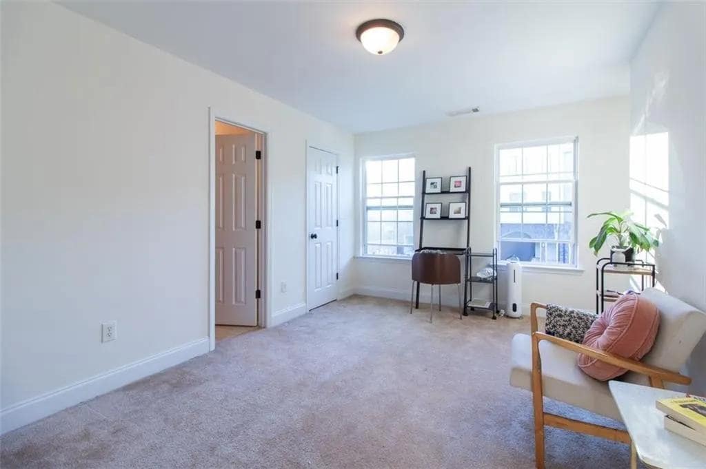 Building Photo - 255 Vannoy Park Lane Dr SE
