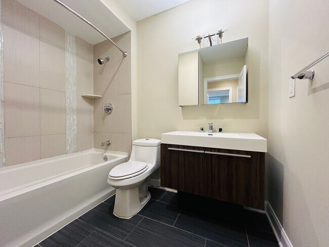 Building Photo - 4525 Fleming St