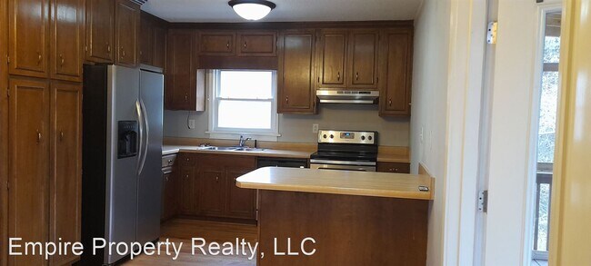 Building Photo - 2 br, 1 bath House - 141 Alden Ave.