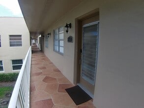 Building Photo - 854 Normandy Trail