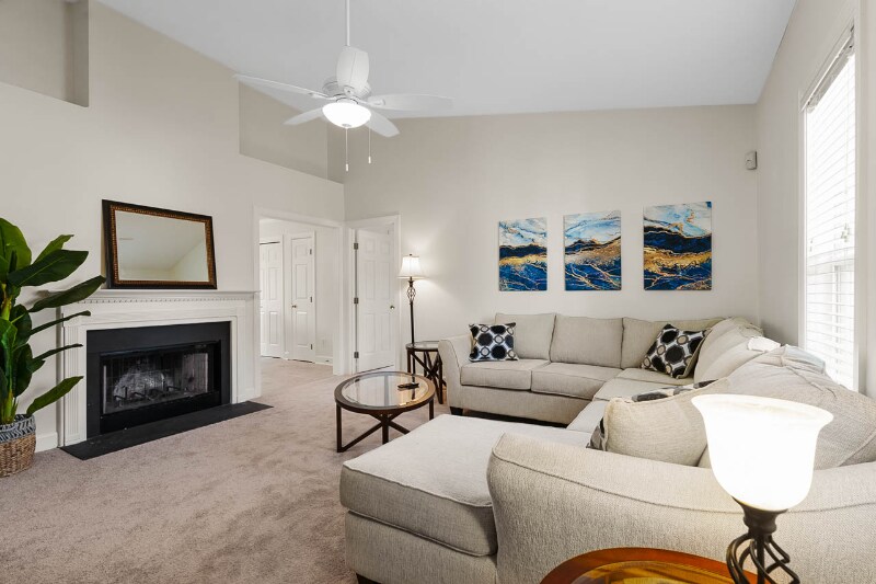 Building Photo - 909 Danley Ln