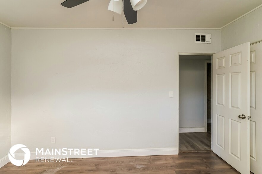 Building Photo - 107 Quintard Ave