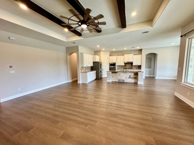 Building Photo - **APPLICATION RECEIVED** AVAILABLE NOW! One-of-a-Kind Luxury Estate | 5BD/3BA on 2 Acres in Liber...