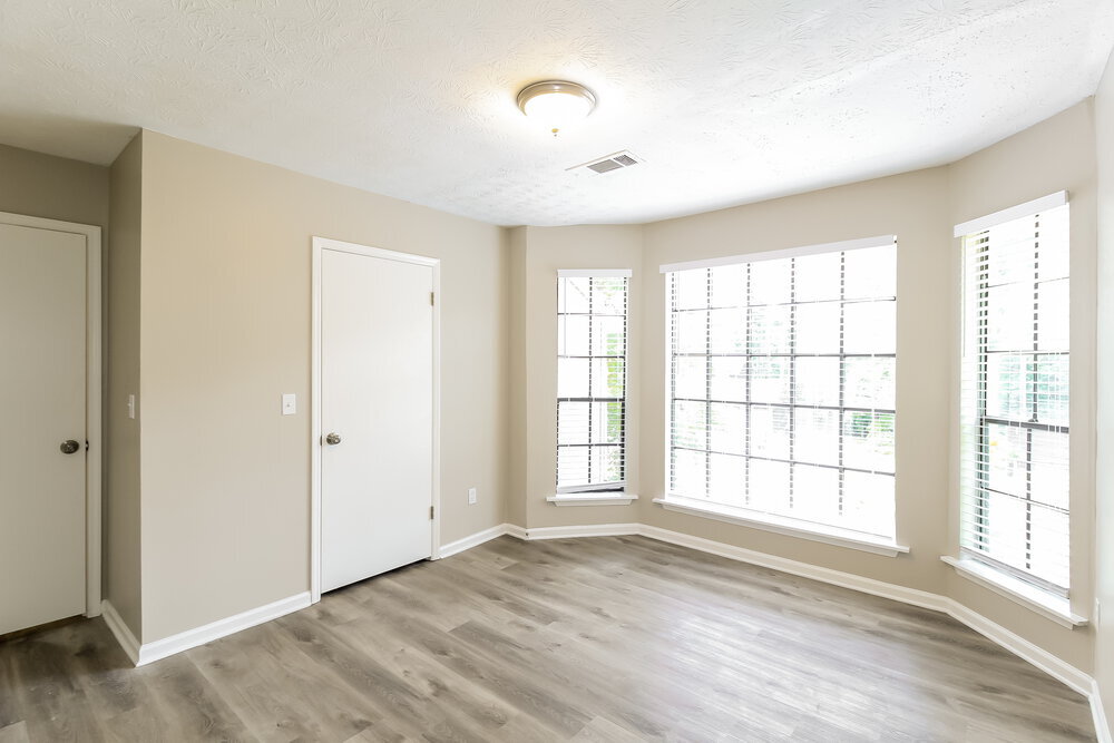 Building Photo - 1097 Williamsburg Ln