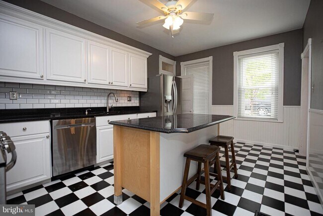 Building Photo - 4079 Manayunk Ave
