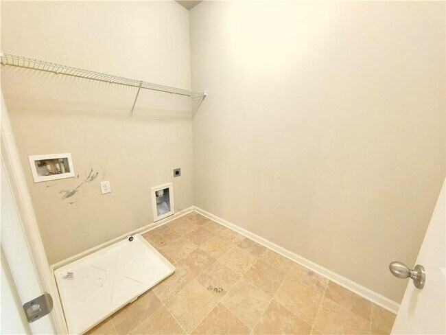 Building Photo - 3068 Ivy Crossing Dr