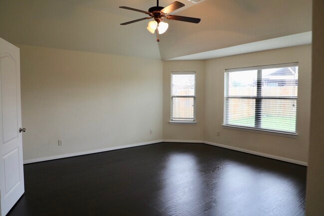 Building Photo - 2306 Snowy Egret Drive