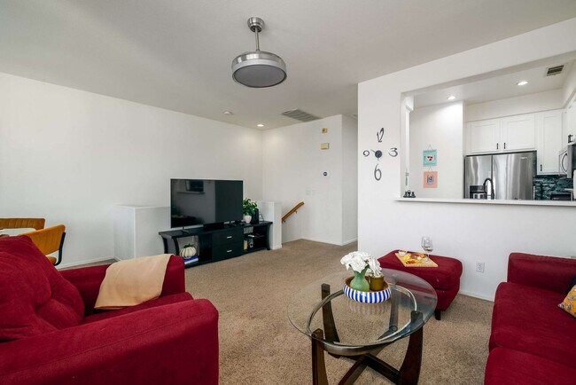 Building Photo - 6127 Rancho Brida