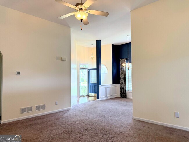 Building Photo - 2706 Mariner Way