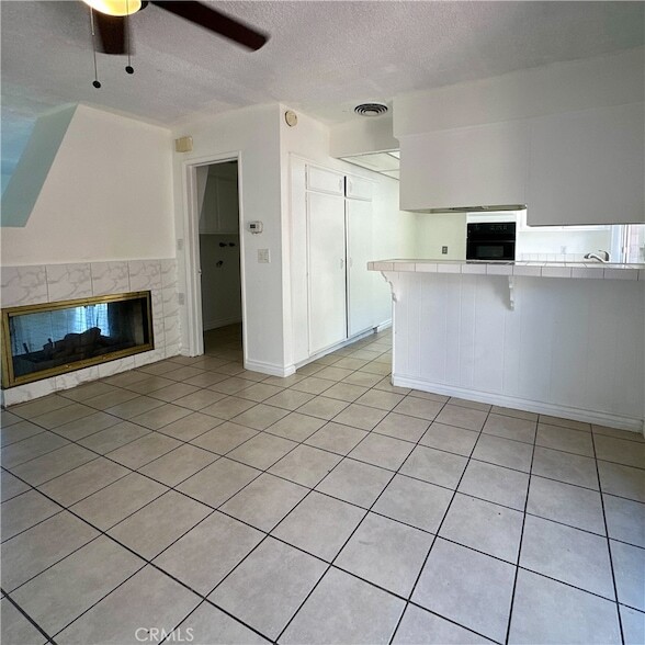 Building Photo - 10235 Lurline Ave