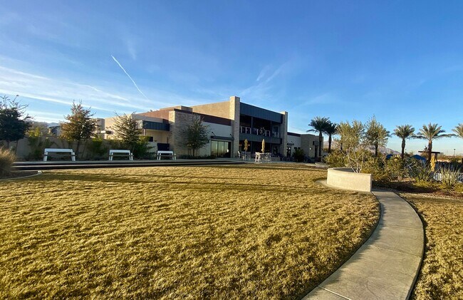 Building Photo - 55 or Older - Guard Gated Community in Sum...