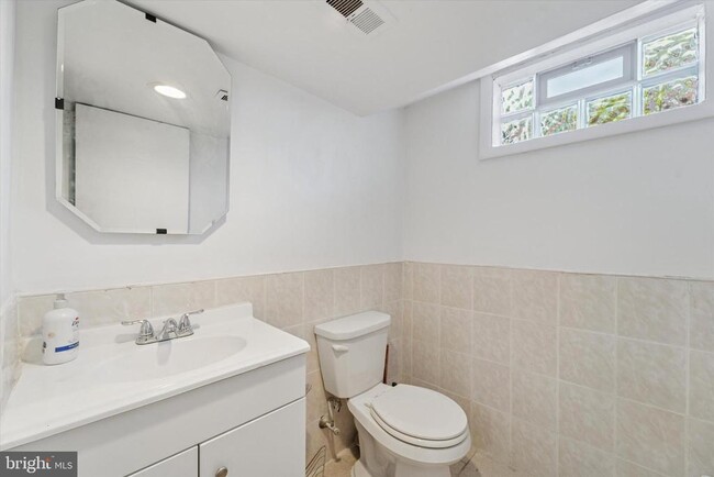 Building Photo - 8601 Bustleton Ave