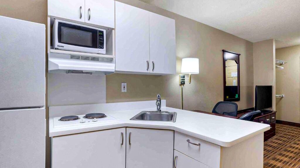 Building Photo - 4751 Governors House Dr SW