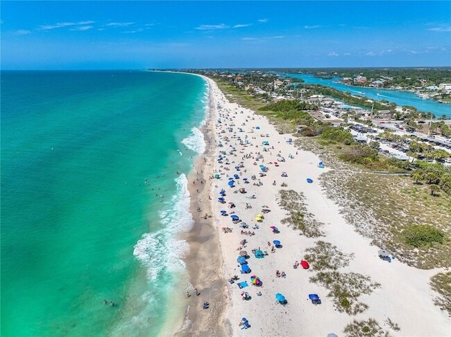 Building Photo - 210 Albee Rd W