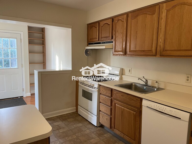 Building Photo - 6518 Loch Hill Ct