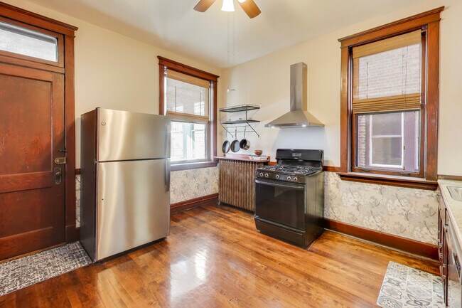 Building Photo - 6542 N Newgard Ave