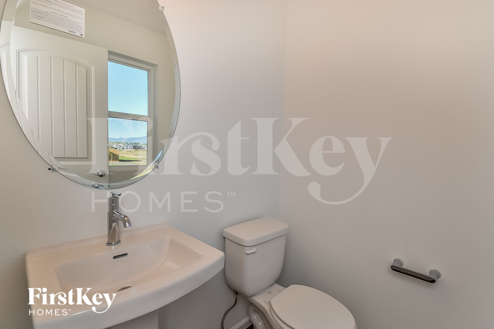 Building Photo - 10453 Luneth Dr